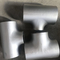Las colocaciones inoxidables de la tubería de acero duplican la camiseta de reducción de acero inoxidable UNS S2205 SCH80 ASME B16.9